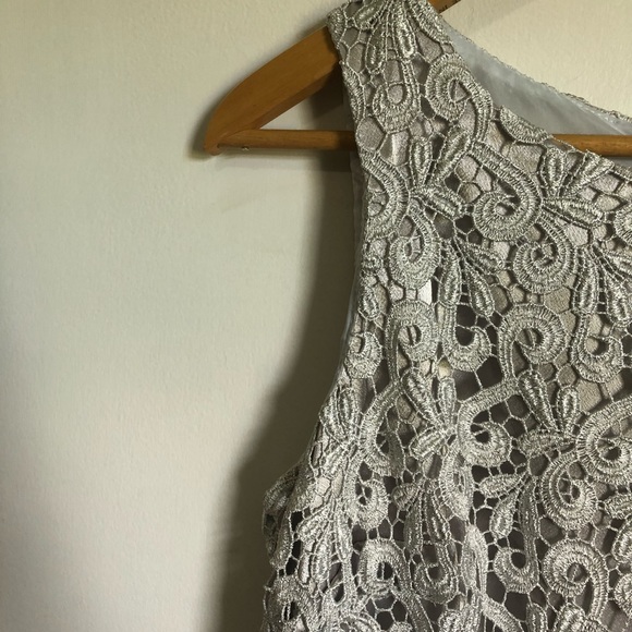 ONYX Nite Dress 10 Lined Beautiful Metallic Lace Overlay Scalloped Hem Vintage - Picture 4 of 7